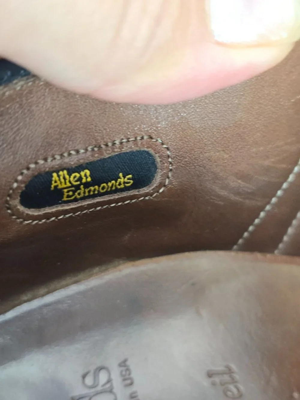 Allen Edmonds Burgundy Shell Wingtip Cordovan MacNeil Men’s Size 9.5